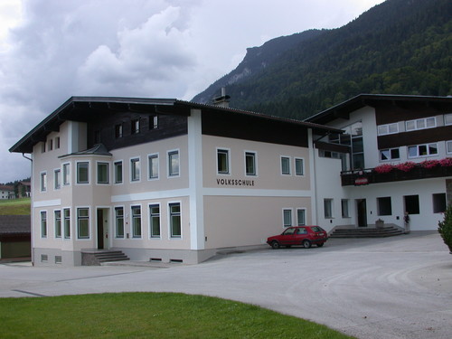 Volksschule Unterlangkampfen