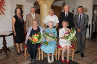Bürgermeisterin Hedi Wechner, Marianne und Helmut Rieder, Aloisia und Josef Seiwald, Elisabeth und Herbert Strobl, BH Dr. Christoph Platzgummer.