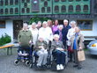 Gruppenfoto unserer fleißigen Helferinnen und Helfer beim alljährlichen Weihnachtsbazar.