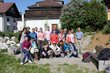 Die TeilnehmerInnen der Wörgl-Exkursion mit Jutta Seethaler, Heinz Hafner und Veronika Spielbichler, Vorstandsmitglieder des Unterguggenberger Institutes