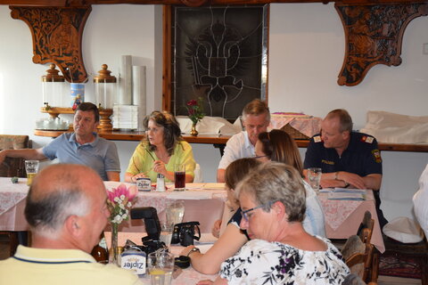 Raser im Mittelpunkt des Stadtteilgesprächs / Sonstiges / News