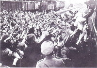 Adolf Hitler am Bahnhof Wörgl