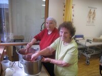Frau Todeschini und Fr. Perlinger