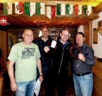 Die Schrepfer - Helmut Fischer (3.v.li.) und Willi Maier (re.), OSM Alfred Bauhofer (li.), Andi Obitzhofer (2.v.li.)