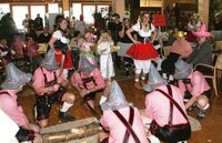 Die hauseigene Volkstanzgruppe