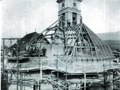 Kirchenerweiterung 1912